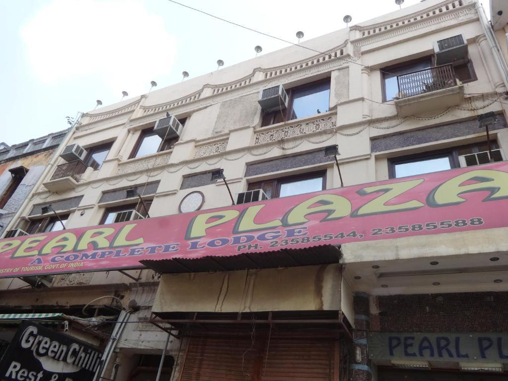 Hotel Pearl Plaza Nueva Delhi Exterior foto